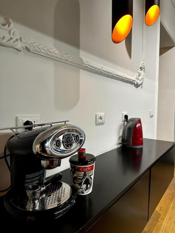 Bay Of Art Apartamento Trieste Exterior foto